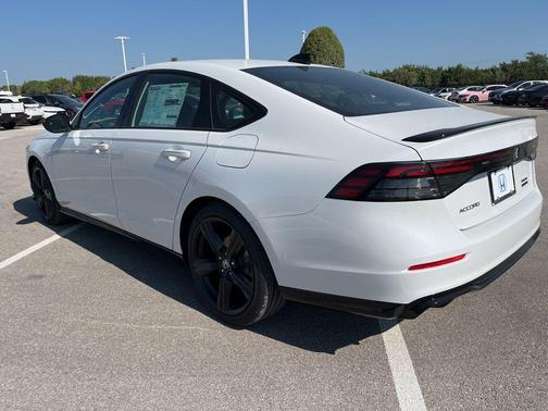 2025 Honda Accord Hybrid Base