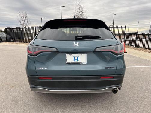 2023 Honda HR-V 2WD Sport