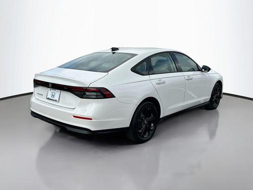 2025 Honda Accord Sport SE 1.5T