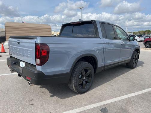 2026 Honda Ridgeline Black