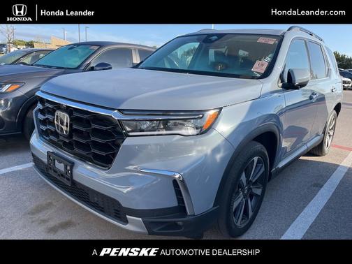 Sonic Gray Pearl 2023 Honda Pilot