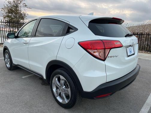 2017 Honda HR-V EX
