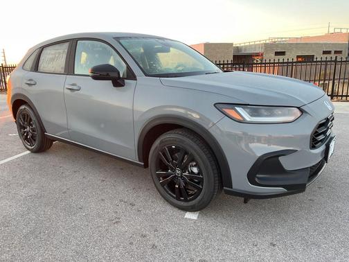 2026 Honda HR-V 2WD Sport