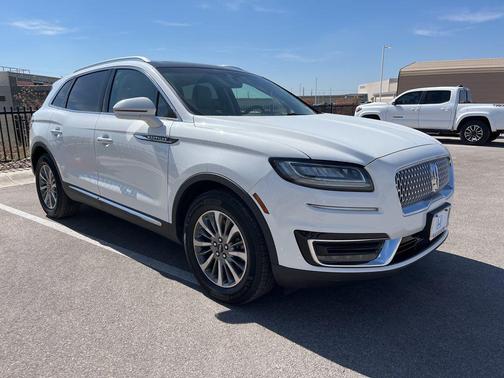 2020 Lincoln Nautilus Reserve