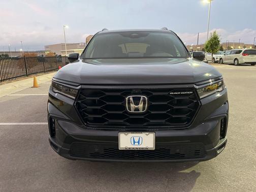 2025 Honda Pilot Black Edition