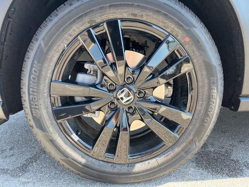 2026 Honda HR-V 2WD Sport