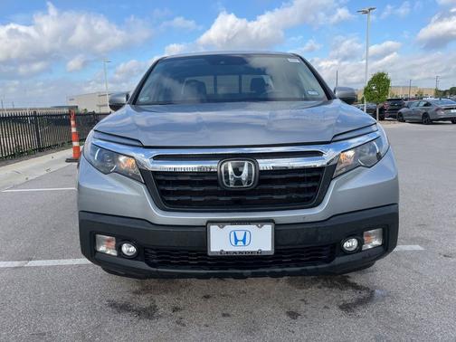 Lunar Silver Metallic 2020 Honda Ridgeline
