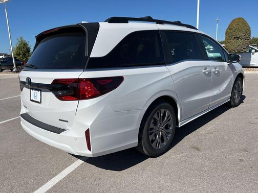 2026 Honda Odyssey Touring