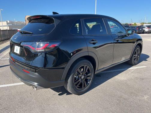 2026 Honda HR-V 2WD Sport