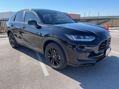 2026 Honda HR-V 2WD Sport