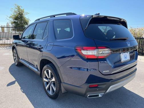 2024 Honda Pilot Elite