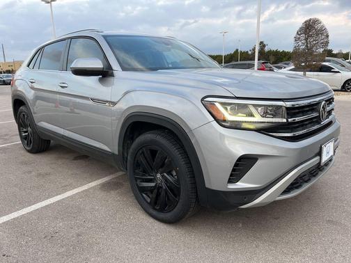 2022 Volkswagen Atlas Cross Sport 3.6L V6 SE w/Technology