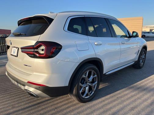 2023 BMW X3 sDrive30i
