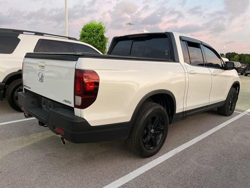 Platinum White Pearl 2022 Honda Ridgeline