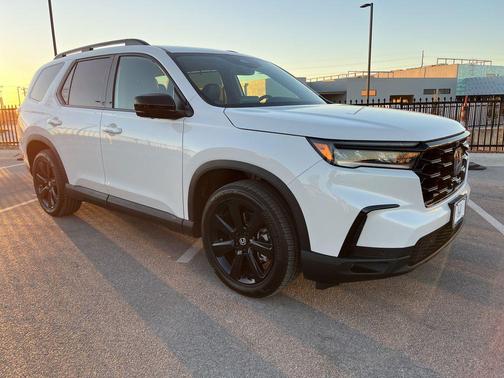 2025 Honda Pilot Black Edition