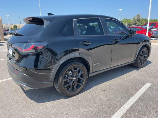 2023 Honda HR-V 2WD Sport