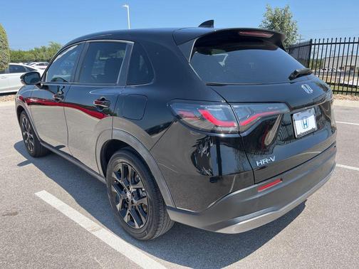 2023 Honda HR-V 2WD Sport