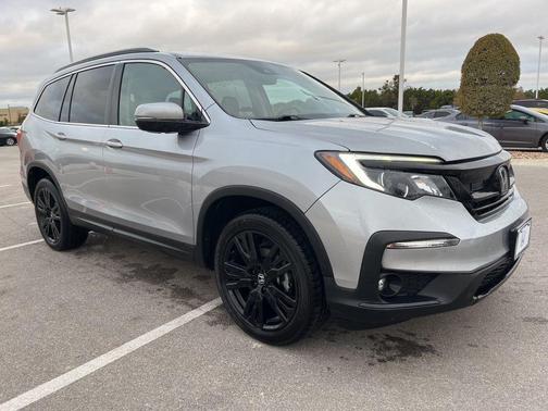 2022 Honda Pilot AWD Special Edition