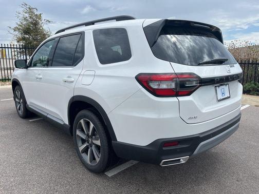 2025 Honda Pilot Elite