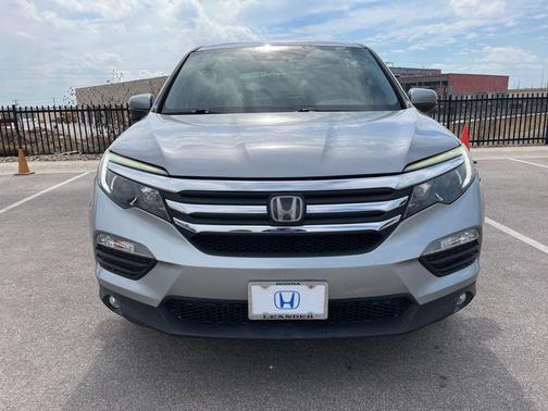 2017 Honda Pilot EX