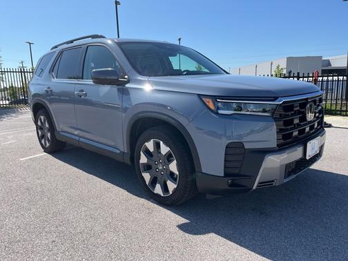 Sonic Gray Pearl 2026 Honda Pilot