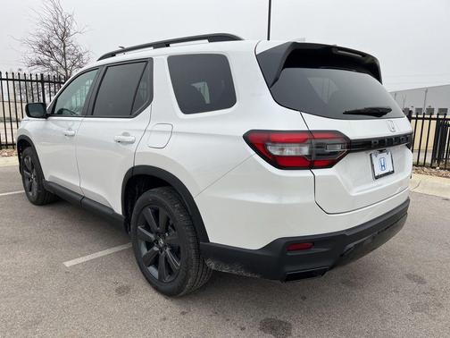 2026 Honda Pilot Sport