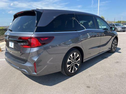 2025 Honda Odyssey Elite