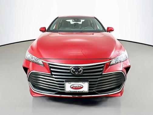 2022 Toyota Avalon XLE