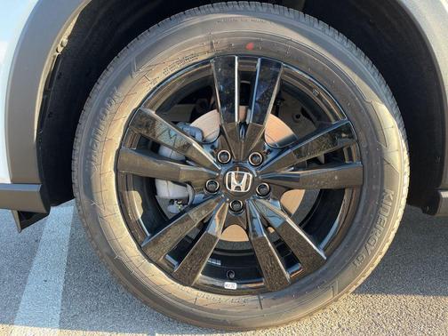 2026 Honda HR-V 2WD Sport