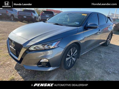 2020 Nissan Altima 2.5 SV