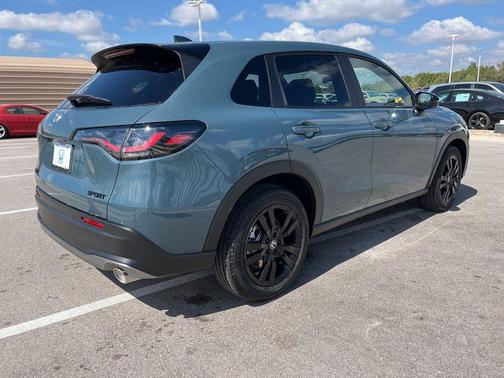 2026 Honda HR-V 2WD Sport