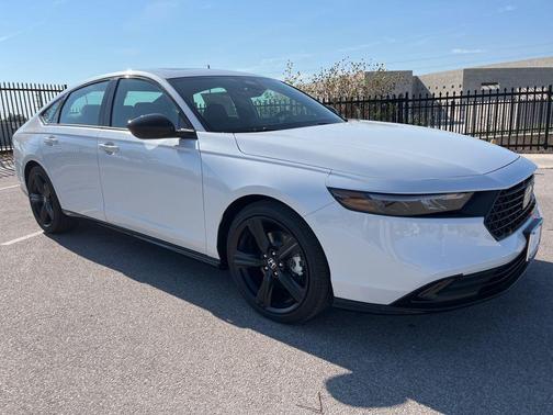 2025 Honda Accord Hybrid Base