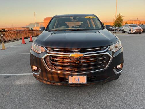 2020 Chevrolet Traverse LT Cloth