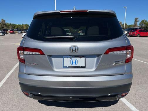 2022 Honda Pilot AWD Special Edition