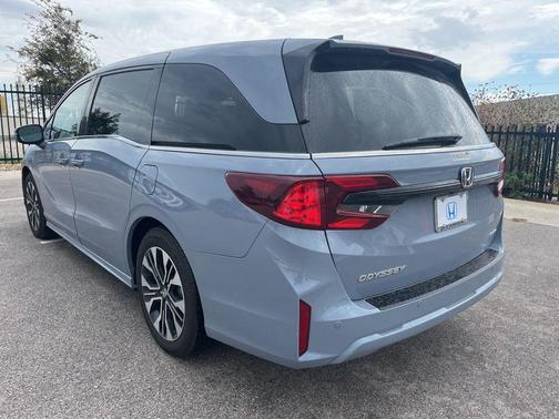 2025 Honda Odyssey Elite