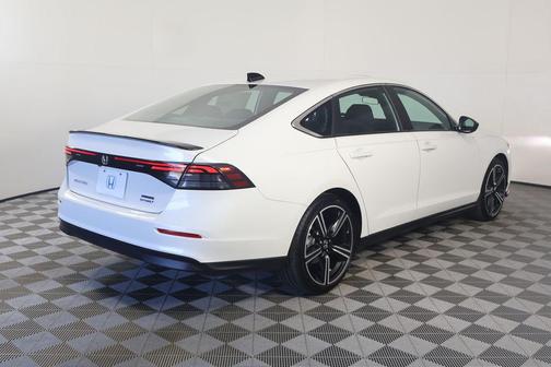 2025 Honda Accord Hybrid Base