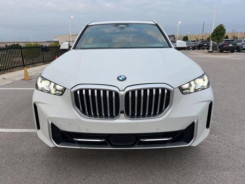 2024 BMW X5 sDrive40i