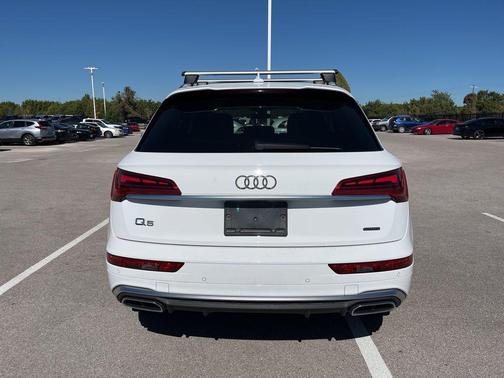 2023 Audi Q5 45 S line Premium