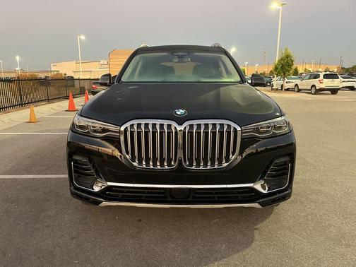 2022 BMW X7 xDrive40i