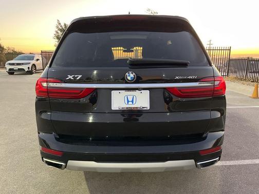 2022 BMW X7 xDrive40i