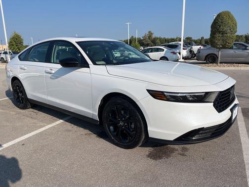 2025 Honda Accord Sport SE 1.5T