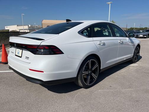 2025 Honda Accord Hybrid Base