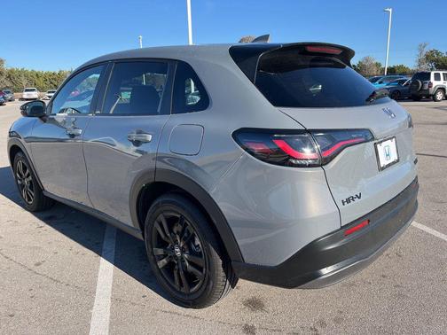 2026 Honda HR-V 2WD Sport