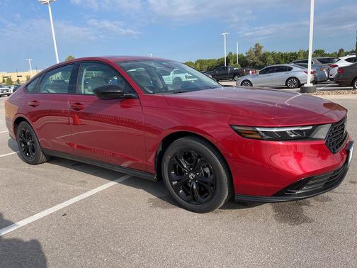 2025 Honda Accord Sport SE 1.5T