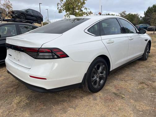 2024 Honda Accord EX 1.5T