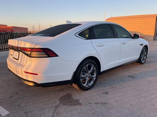 2024 Honda Accord EX 1.5T