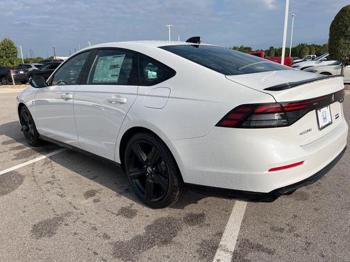 2025 Honda Accord Hybrid Base