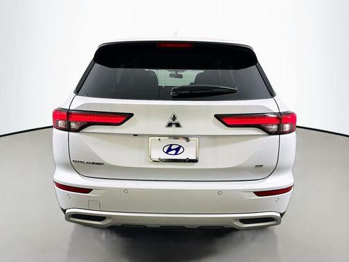 2023 Mitsubishi Outlander SE 2.5 2WD