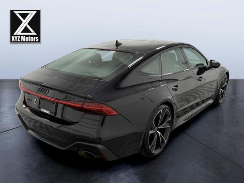 2021 Audi RS 7 4.0T
