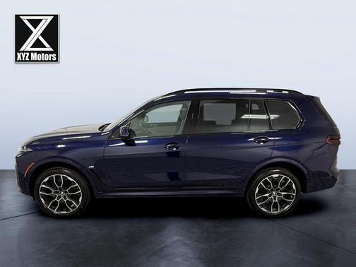 Blue 2024 BMW X7 xDrive40i